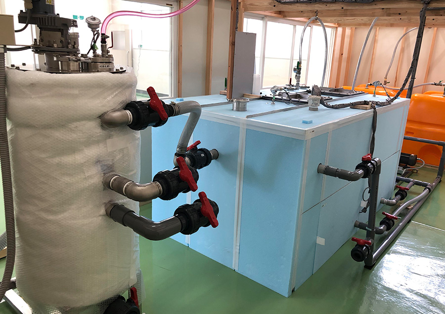植物系残さを分解する小規模型メタン発酵システム