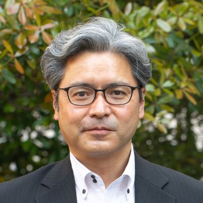 皆川 康雄