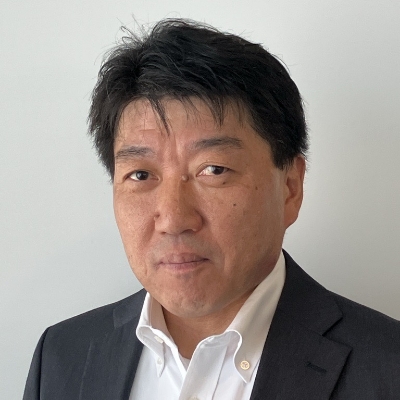 横地 英一郎